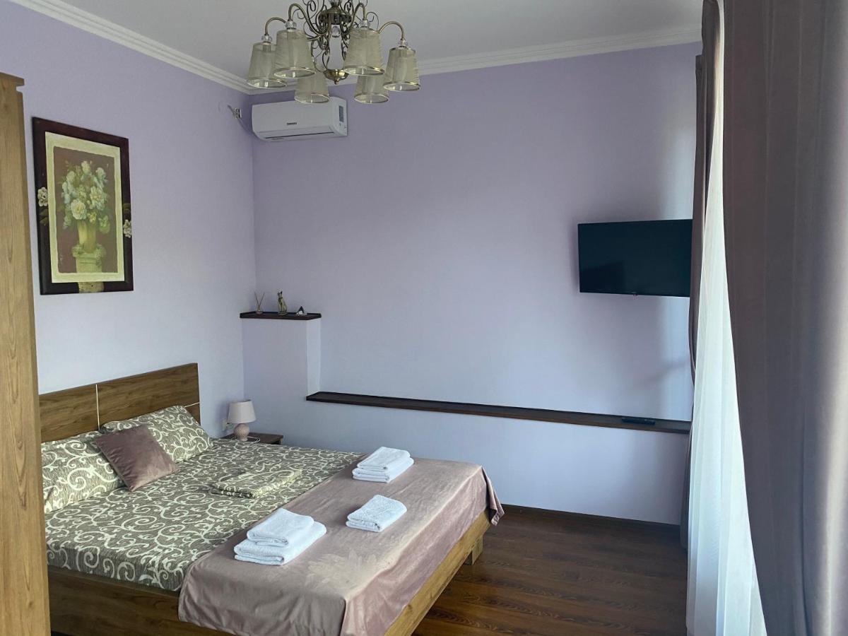 Grand Hotel Mohyliv-Podilskyi Buitenkant foto